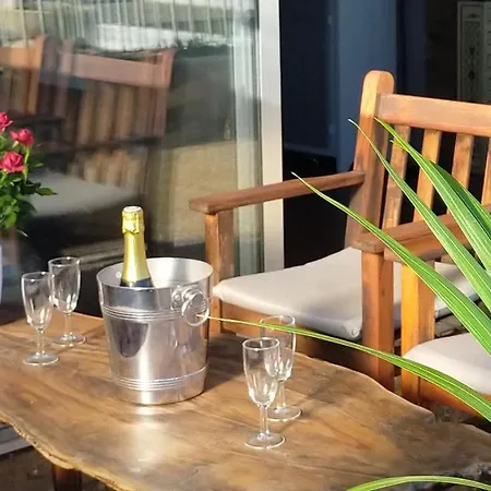 Grand T2 Luxe Classe 4**** - Plein Sud Et Tres Calme Au Lavandou Appartamento Le Lavandou