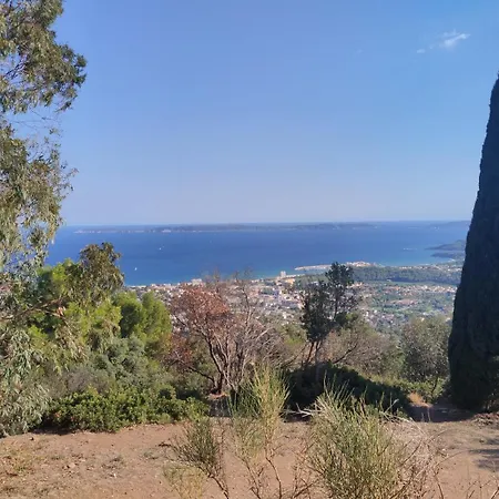 Grand T2 Classe 4 Etoiles - Plein Sud Et Tres Calme Au Lavandou شقة لو لا فاندو